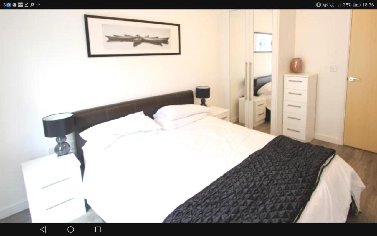 New 1 And 2 Bedroom With Free Gym, Close To Train Station Woking